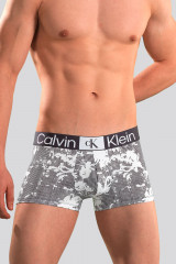 Calvin Klein Low Rise Trunk 3-pack NB3074A Microfiber Reconsidered